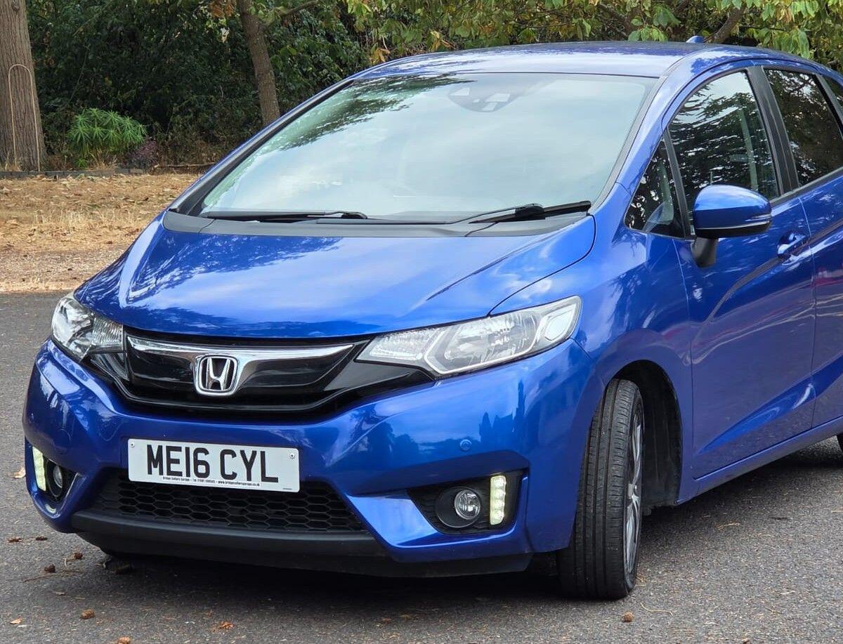 2016 Honda Jazz — photo 10
